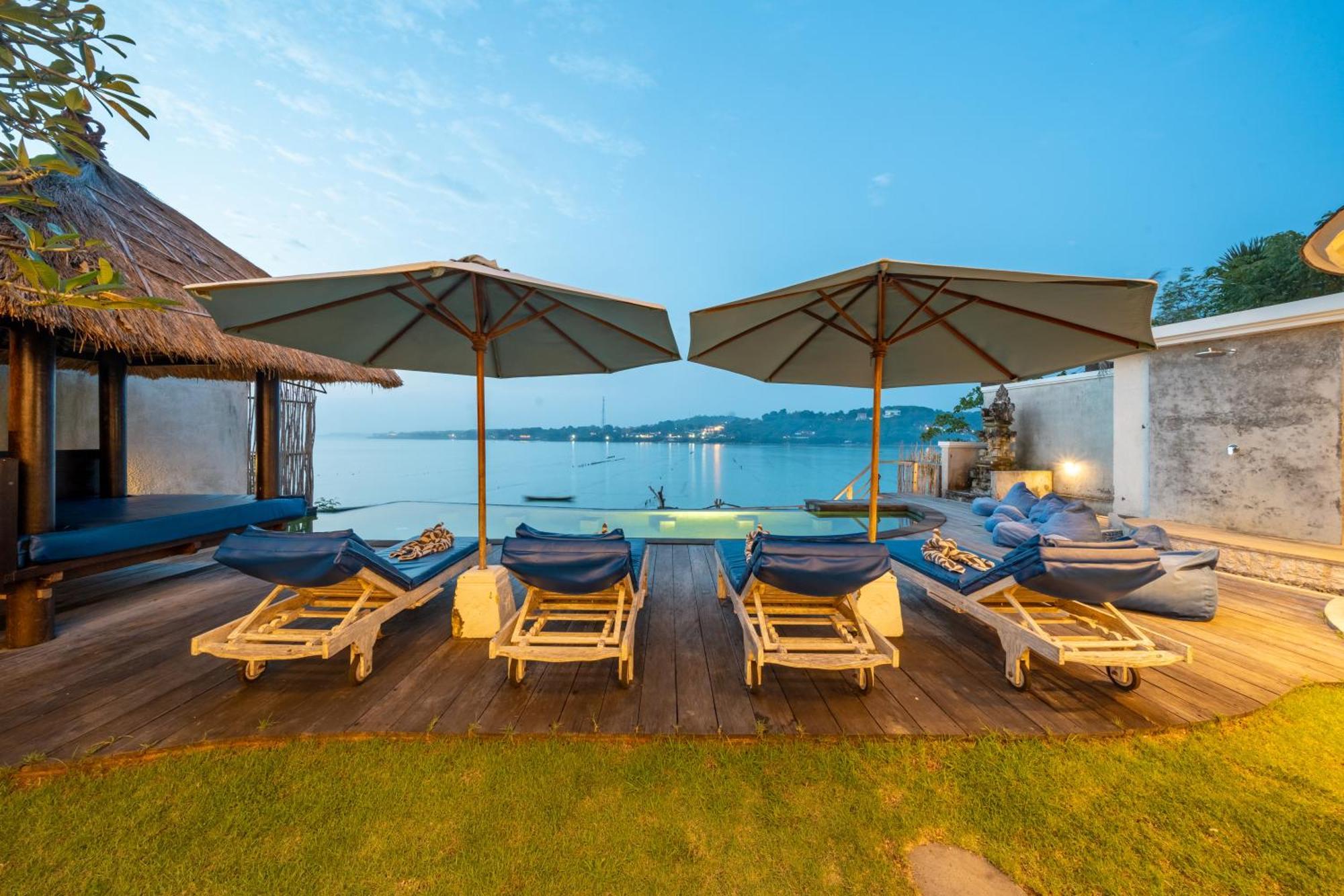 Ceningan Beachside Villas Lembongan Extérieur photo