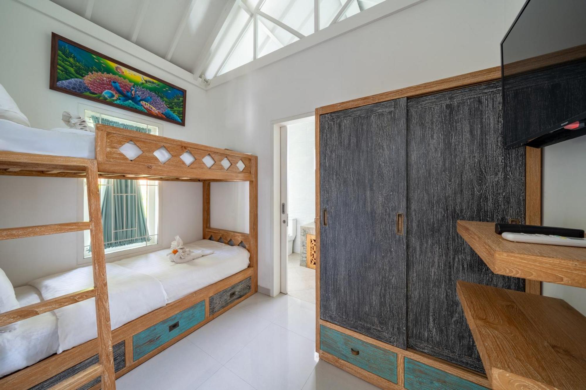 Ceningan Beachside Villas Lembongan Extérieur photo