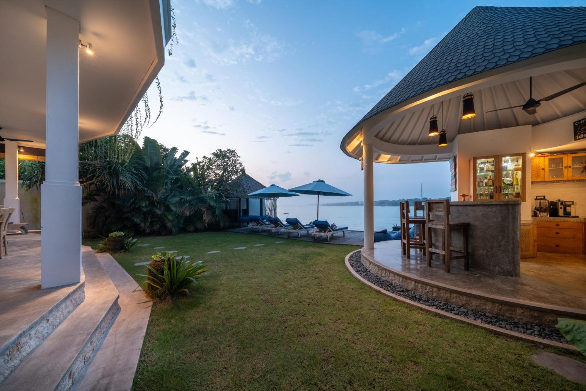 Ceningan Beachside Villas Lembongan Extérieur photo