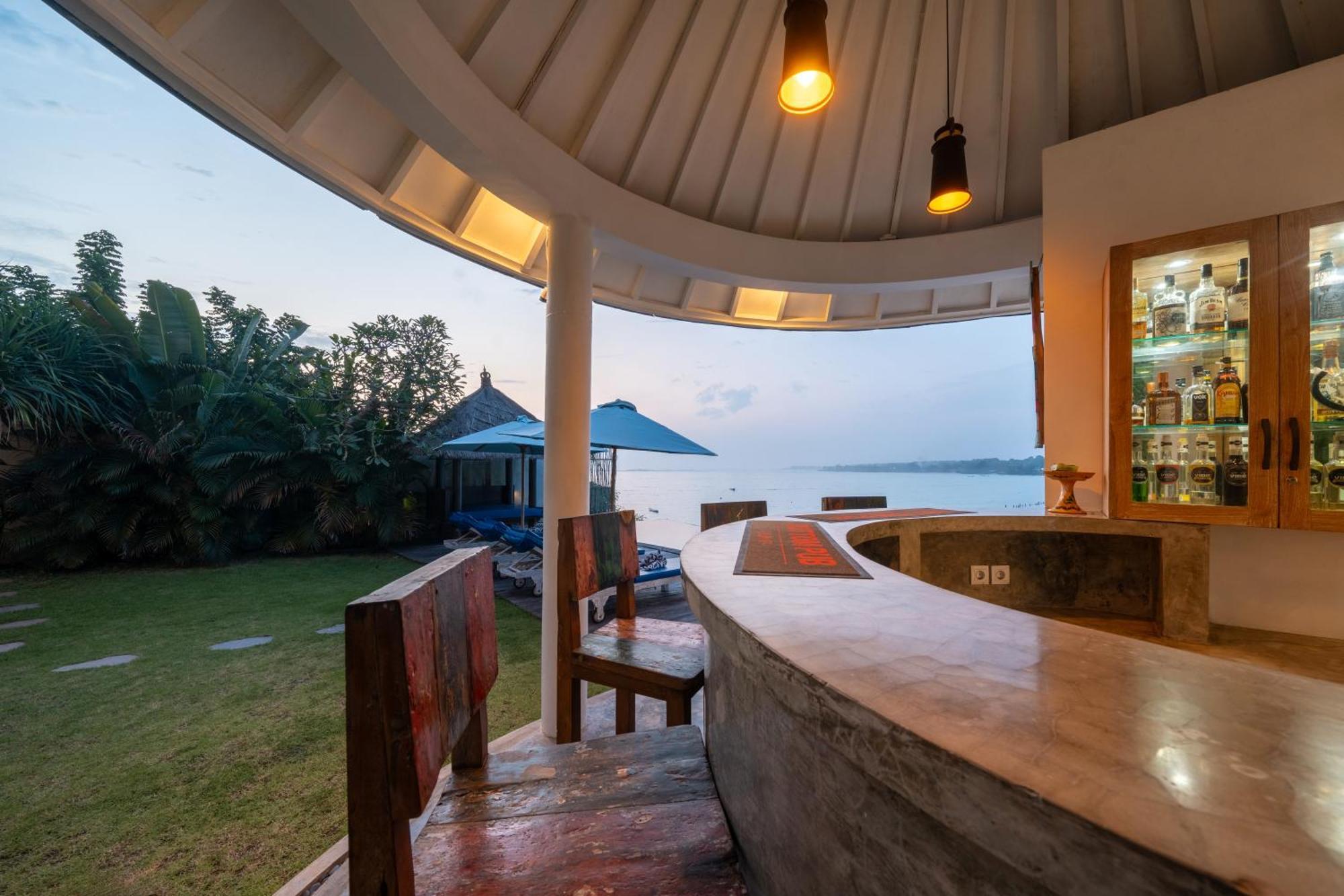 Ceningan Beachside Villas Lembongan Extérieur photo