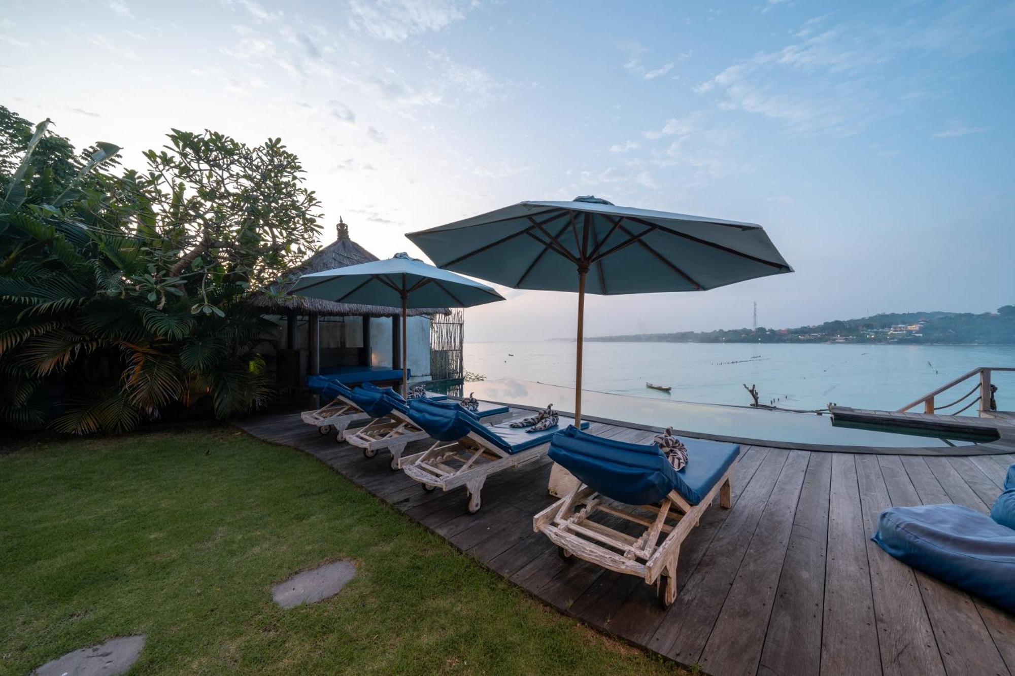 Ceningan Beachside Villas Lembongan Extérieur photo